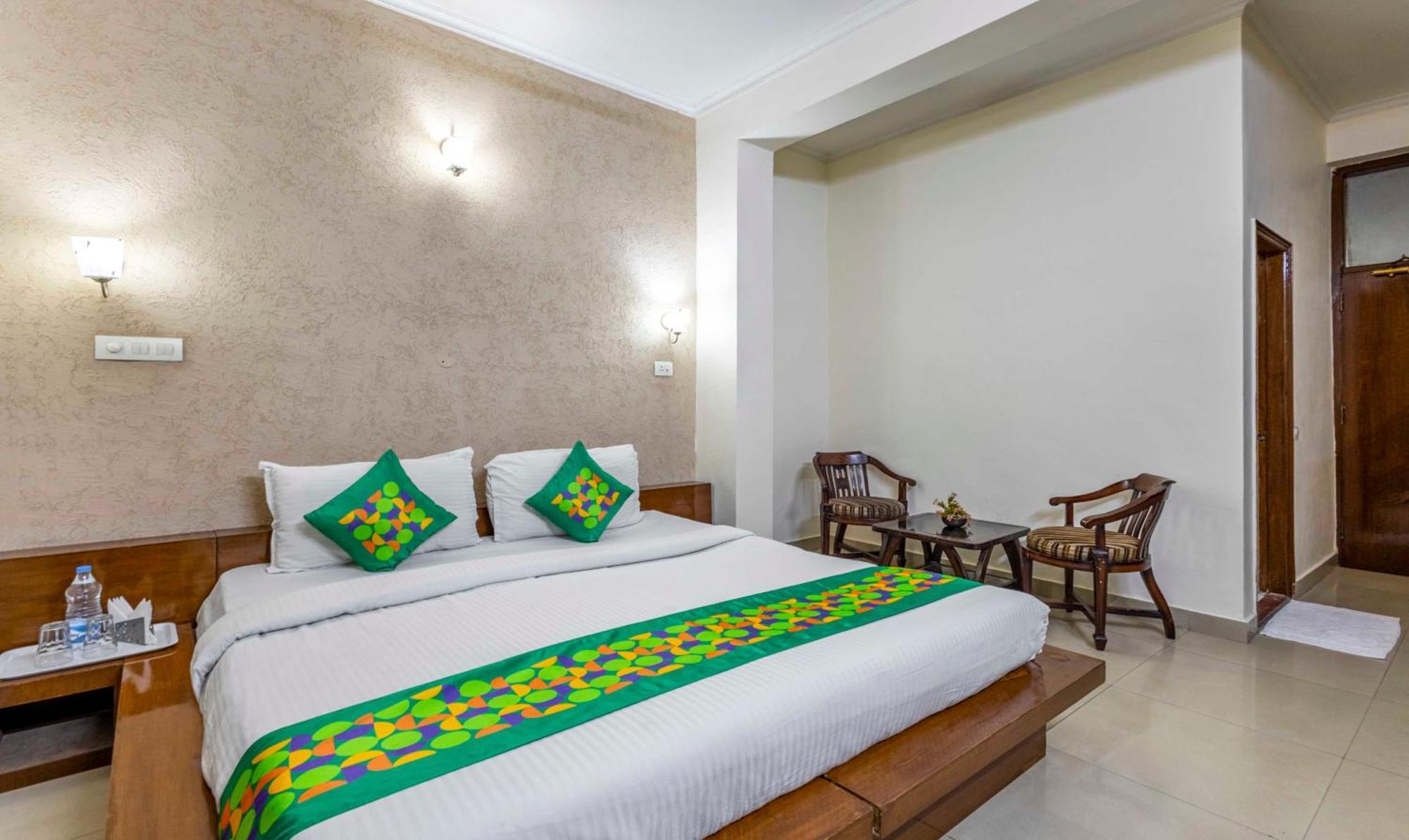 Treebo Maurice Hotel Baddi Luaran gambar