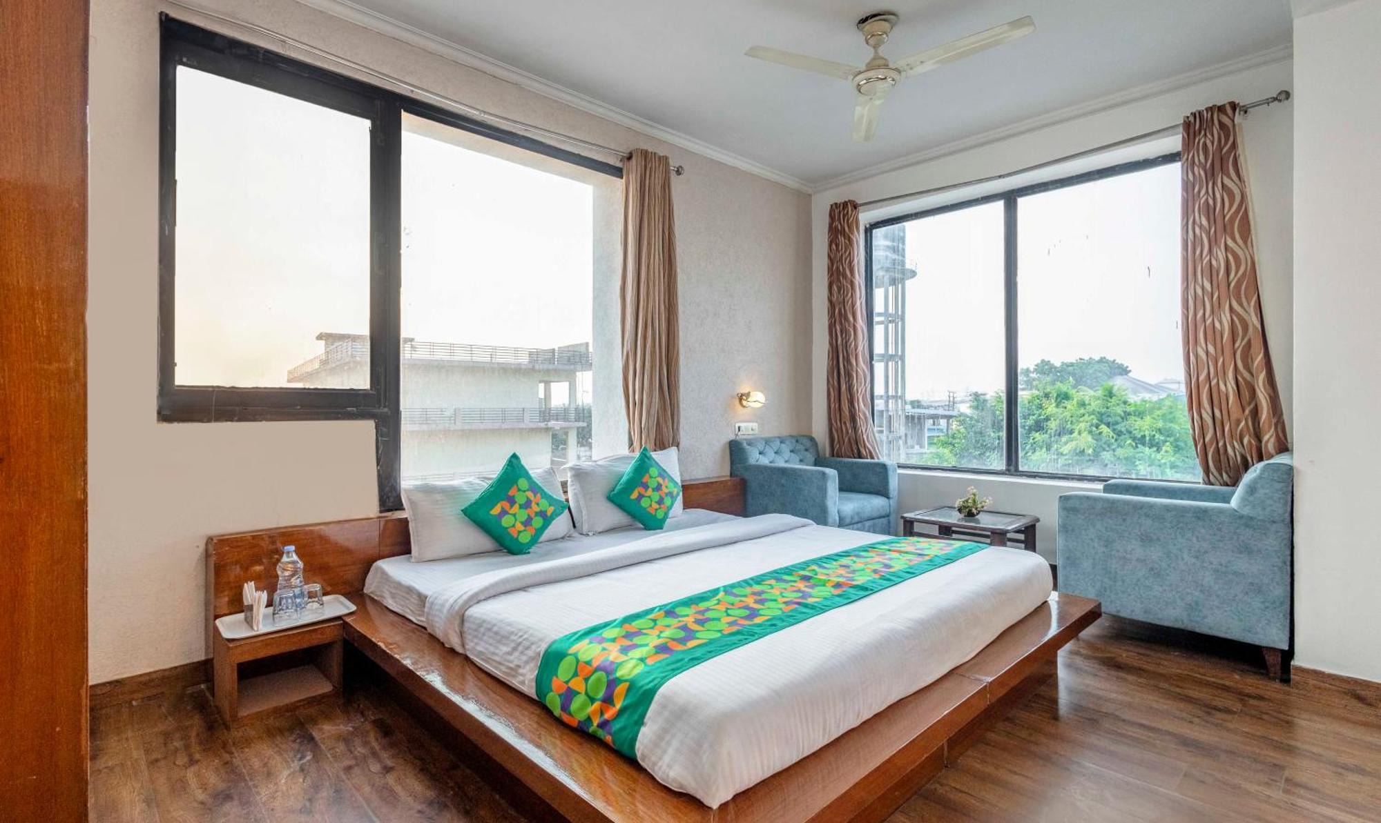 Treebo Maurice Hotel Baddi Luaran gambar
