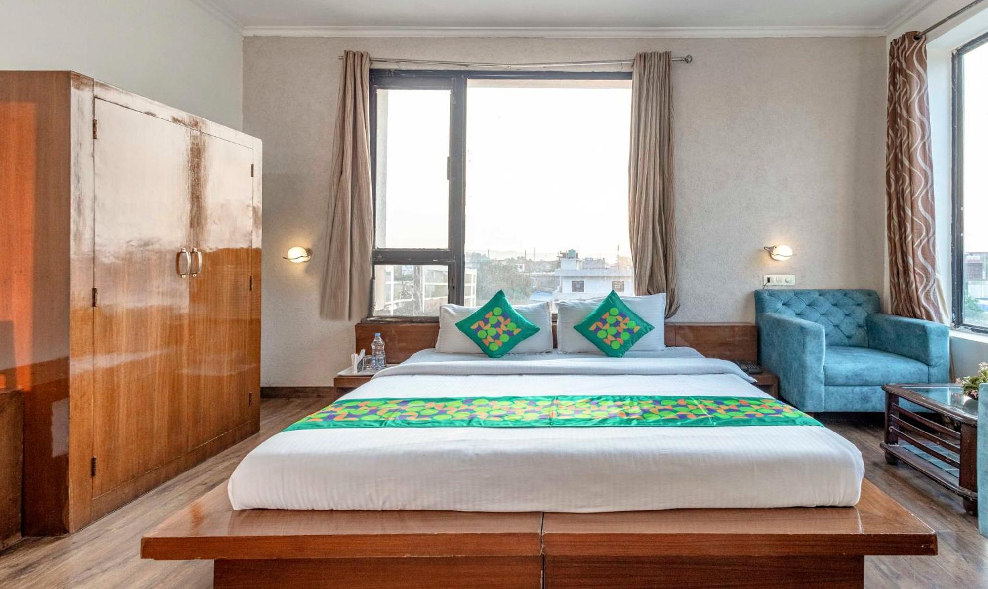 Treebo Maurice Hotel Baddi Luaran gambar