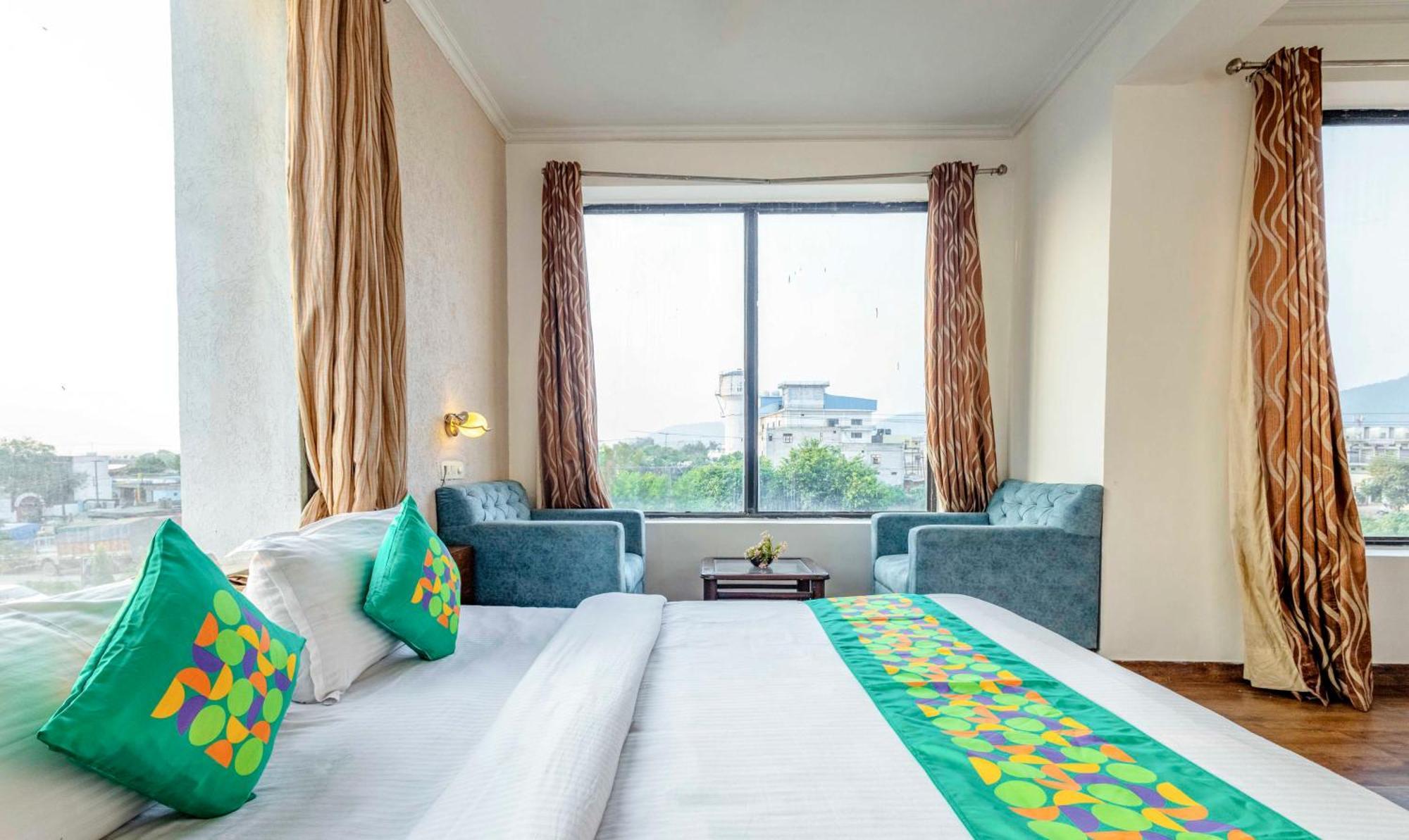 Treebo Maurice Hotel Baddi Luaran gambar